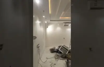 صورة غلاف فيديو تجديد الشبكة الكهربائية لمنزل قديم في حي عليشة بالرياض