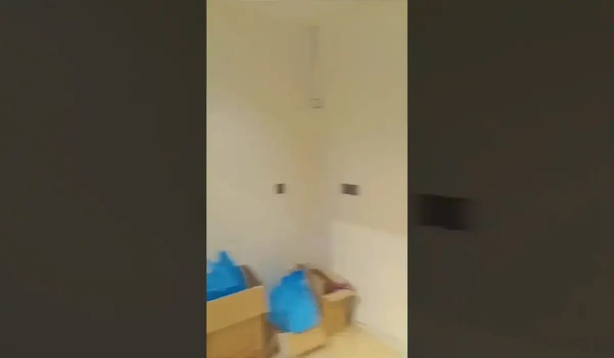 غلاف فيديو تمديد إضاءة الديكور وشرائط LED في حي الزهرة بالرياض