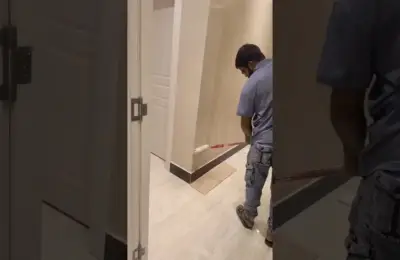 صورة من فيديو متابعة تجهيز كهرباء استراحة خارجية في حي وادي لبن بالرياض